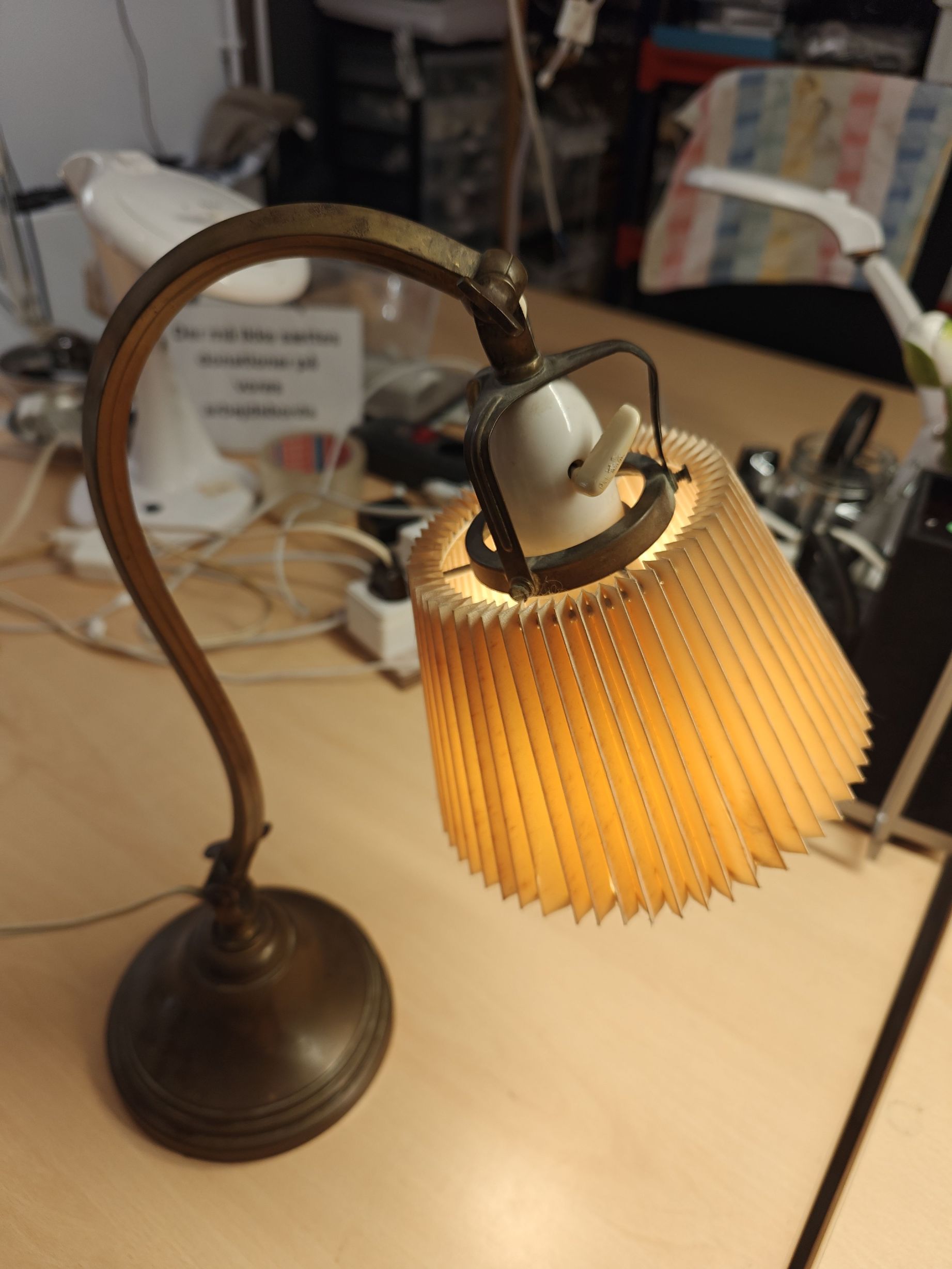 Messing bordlampe
